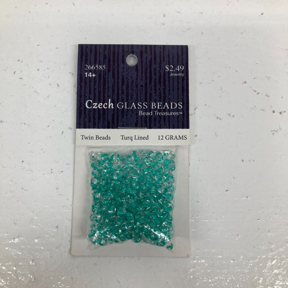 Large Mixed Bead Lot Jewelry Making Supplies Glass Beads - Picture 6 of 6